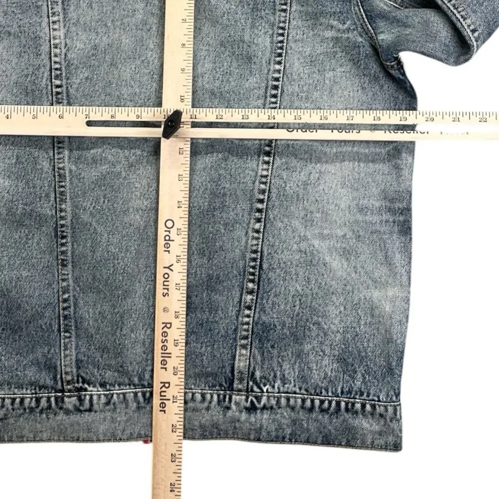 Levis levi’s youth